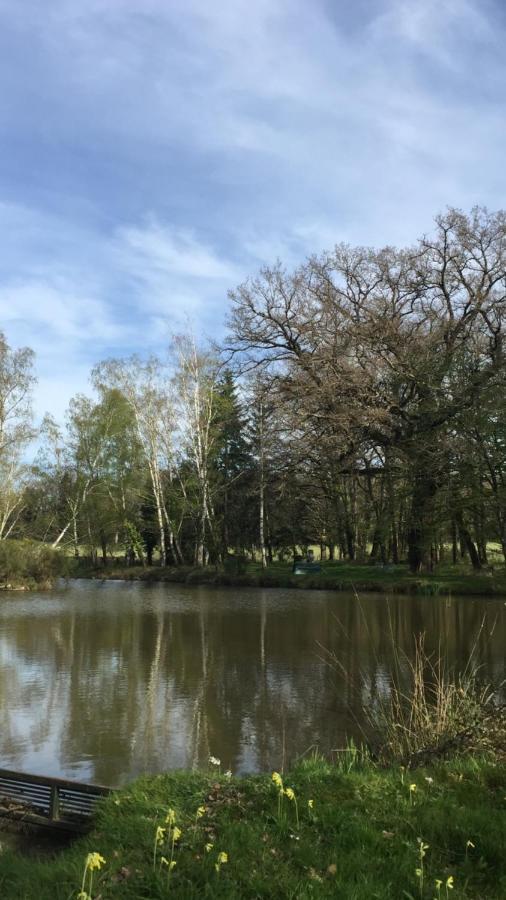 Le Gite Du Petit Renard: A Tranquil Gite With Pool Oradour-Saint-Genest Exterior photo